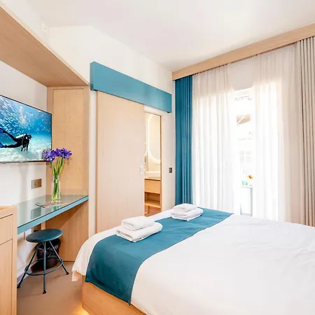 Atlantis Otel Marsalforn